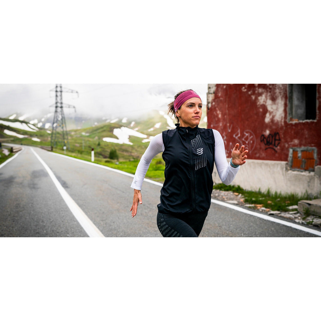 Compressport Hurricane Windproof Vest Black - Vest Antivento Running Donna - Mud and Snow