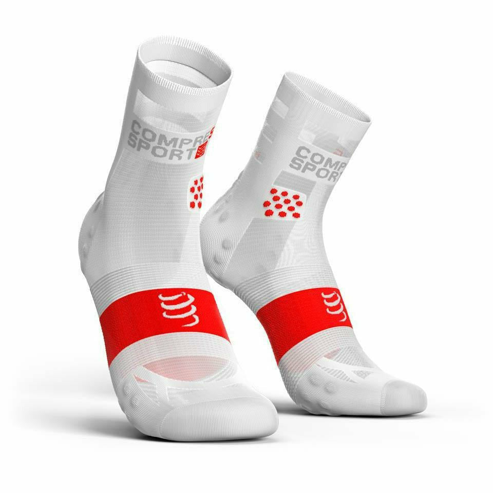 Compressport Racing Socks V 3.0 Ultralight Running High White - Mud and Snow