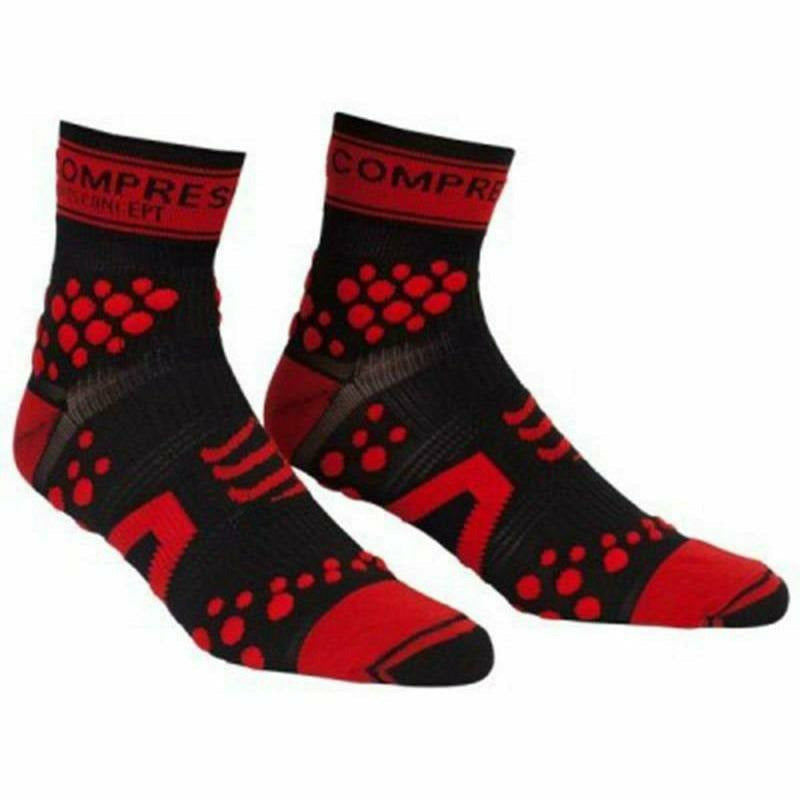 Compressport Trail V2 Socks Red - Mud and Snow