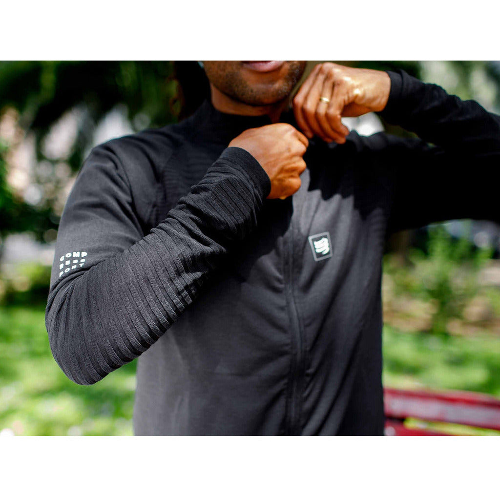 Compressport Seamless Zip Sweatshirt Black - Maglia Running - Mud and Snow