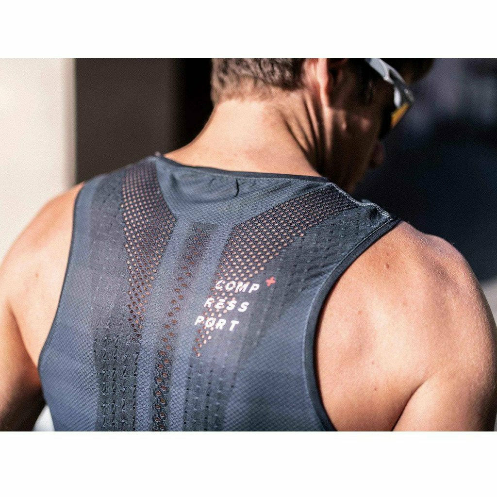 Compressport Pro Racing Singlet Black - Canotta Running - Mud and Snow