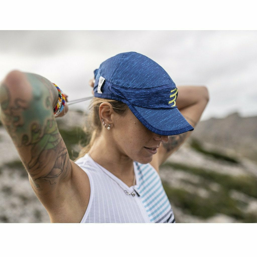 Compressport Pro Racing Cap Blue Melange - Berretto Running - Mud and Snow